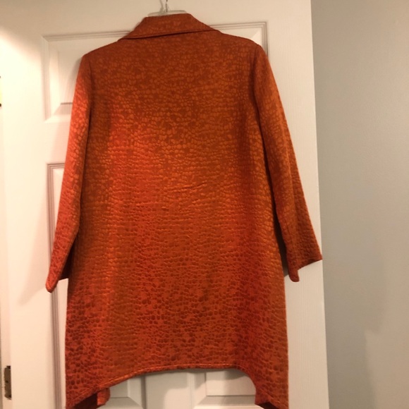 Jacket - Picture 1 of 4